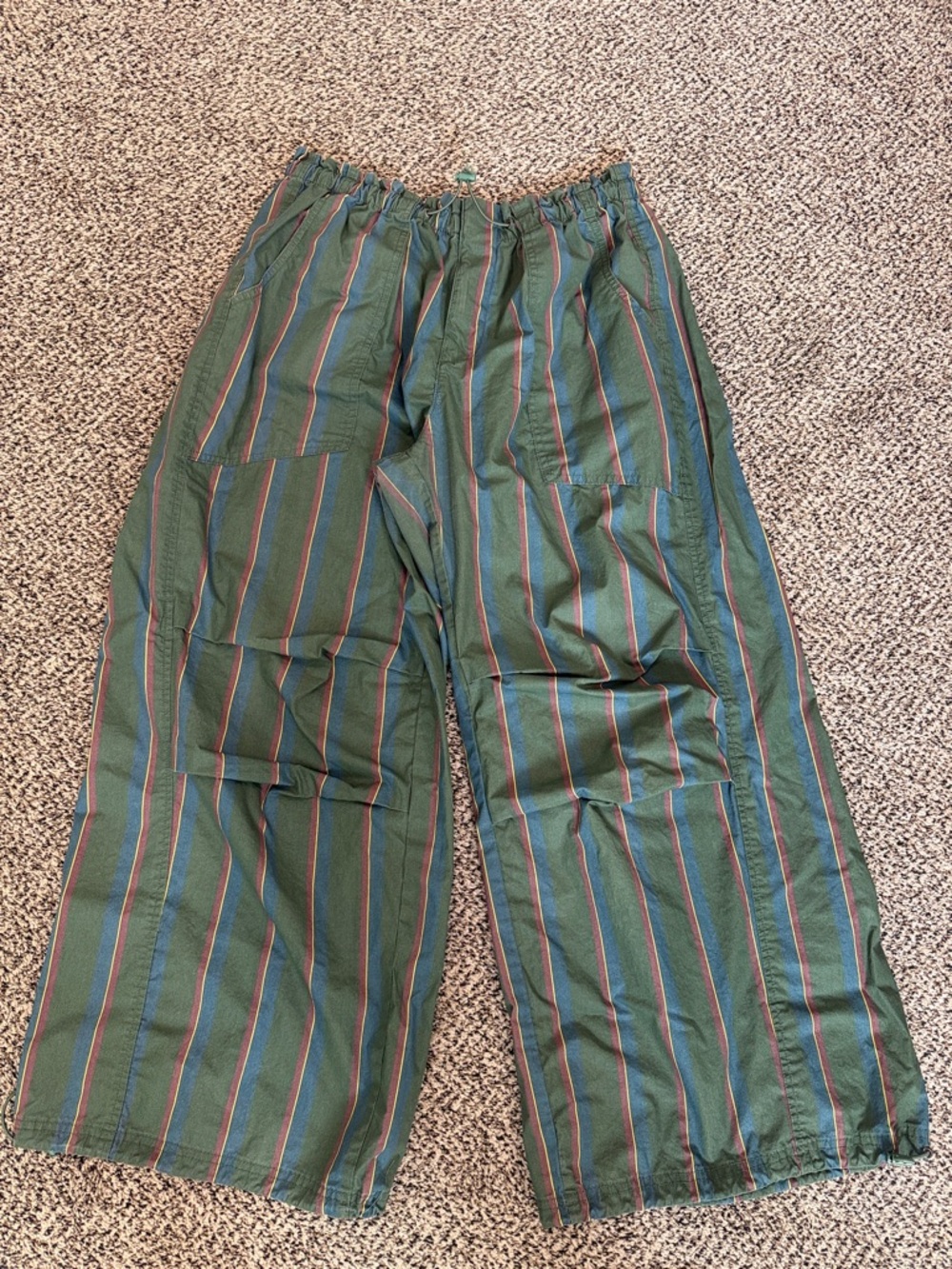 Urban Outfitters Green Striped Wide-Leg Pants - Picture 4 of 5